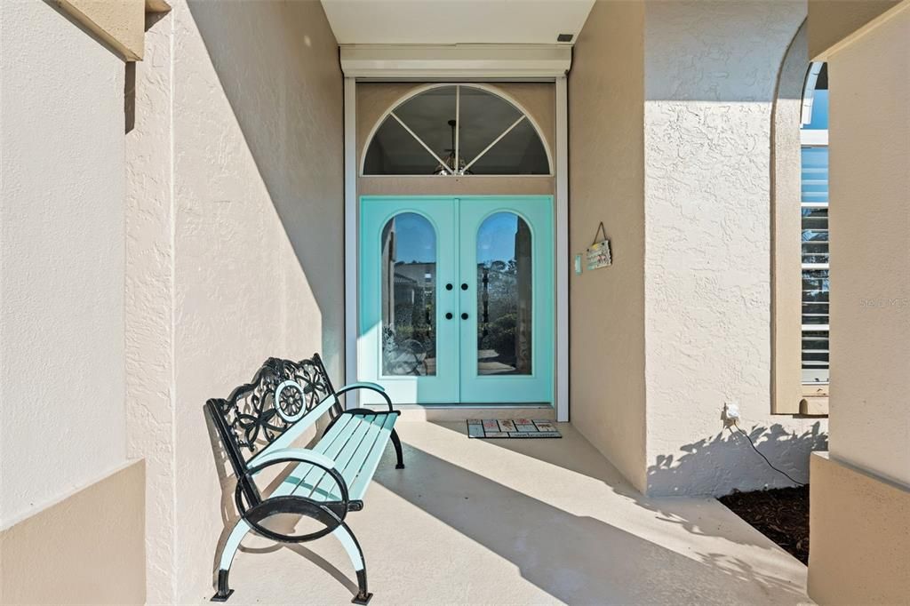 For Sale: $699,000 (3 beds, 2 baths, 2352 Square Feet)