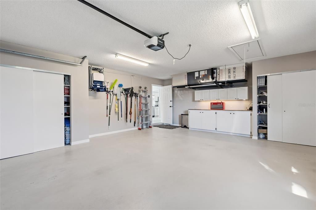 For Sale: $699,000 (3 beds, 2 baths, 2352 Square Feet)