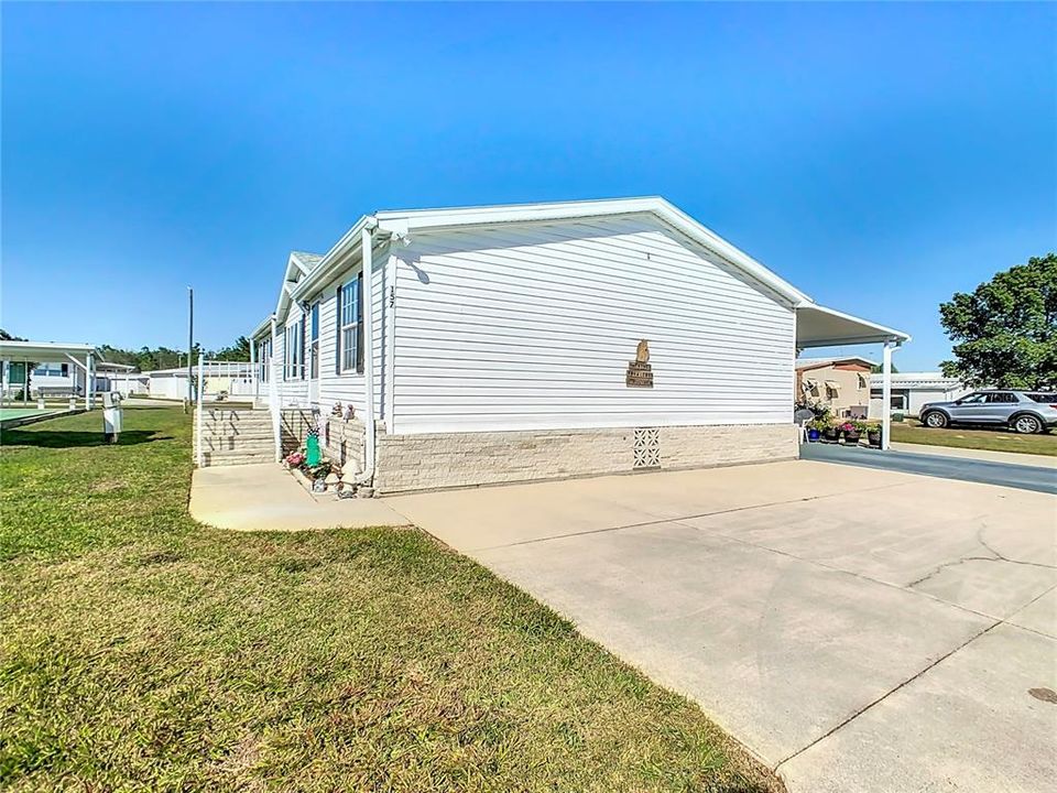 For Sale: $199,000 (3 beds, 2 baths, 1404 Square Feet)