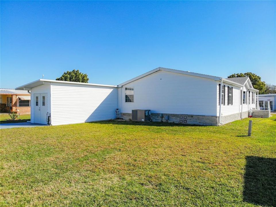 For Sale: $199,000 (3 beds, 2 baths, 1404 Square Feet)