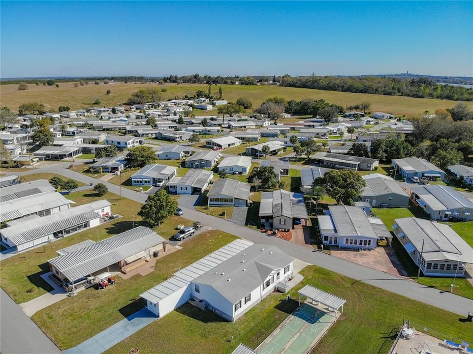 For Sale: $199,000 (3 beds, 2 baths, 1404 Square Feet)