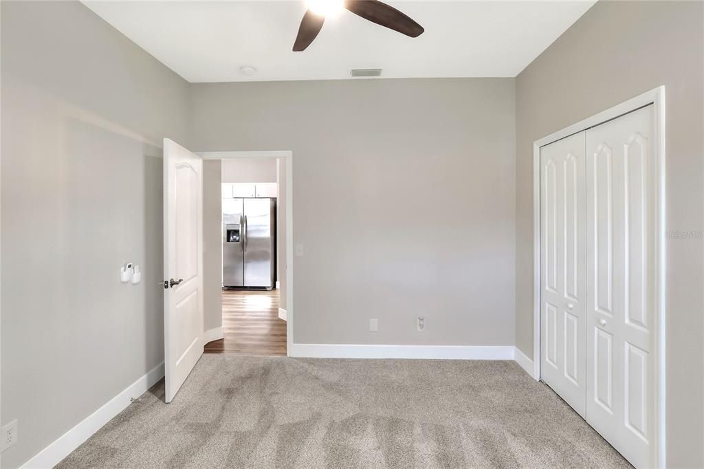 На продажу: $327,000 (2 спален, 2 ванн, 1544 Квадратных фут)