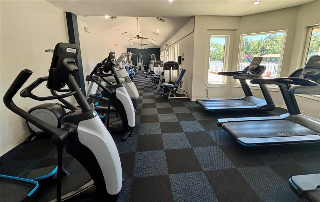 На продажу: $327,000 (2 спален, 2 ванн, 1544 Квадратных фут)