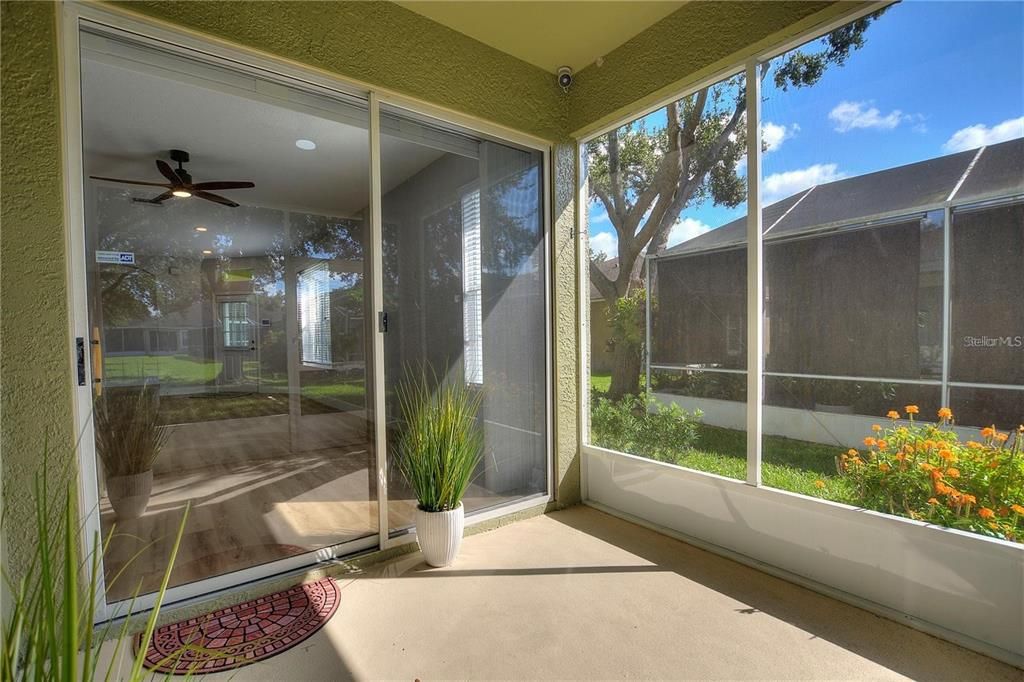 На продажу: $327,000 (2 спален, 2 ванн, 1544 Квадратных фут)