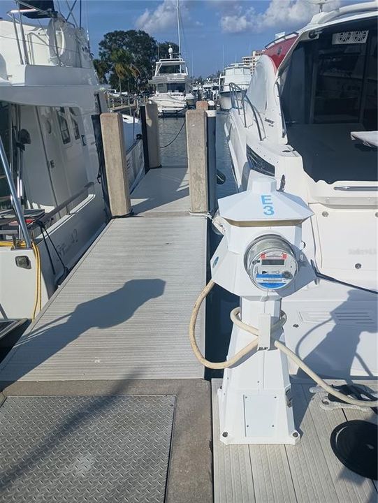 На продажу: $300,000 (0 спален, 0 ванн, 0 Квадратных фут)