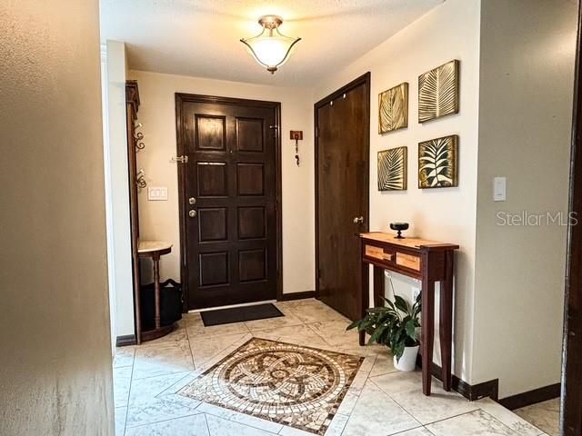 For Sale: $419,900 (3 beds, 2 baths, 2112 Square Feet)