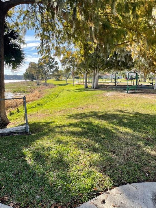 For Sale: $419,900 (3 beds, 2 baths, 2112 Square Feet)