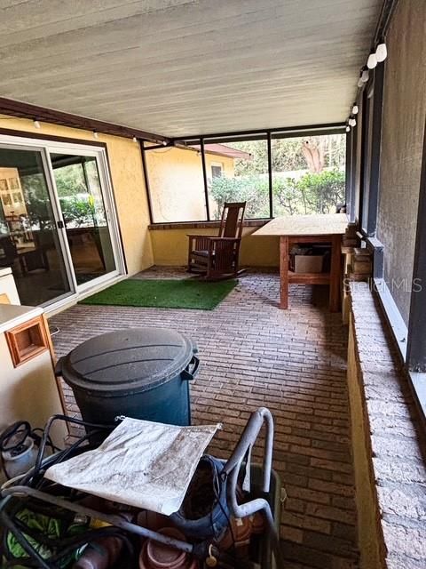 For Sale: $419,900 (3 beds, 2 baths, 2112 Square Feet)