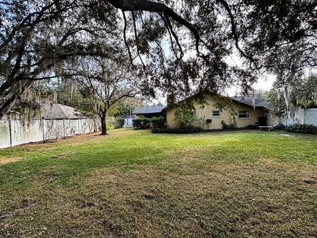 For Sale: $419,900 (3 beds, 2 baths, 2112 Square Feet)