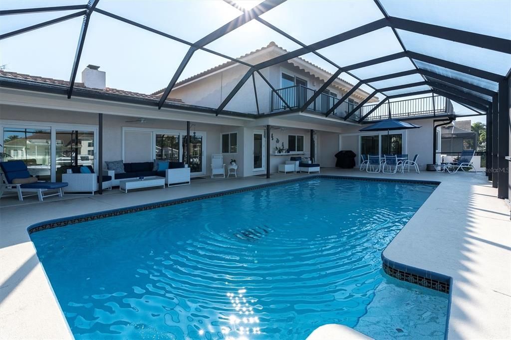 For Sale: $2,200,000 (4 beds, 3 baths, 3741 Square Feet)