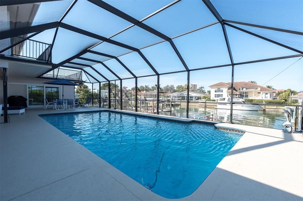 For Sale: $2,200,000 (4 beds, 3 baths, 3741 Square Feet)