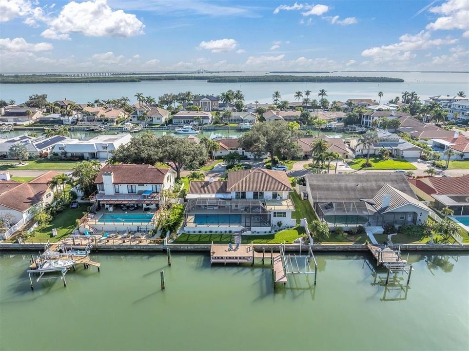 For Sale: $2,200,000 (4 beds, 3 baths, 3741 Square Feet)