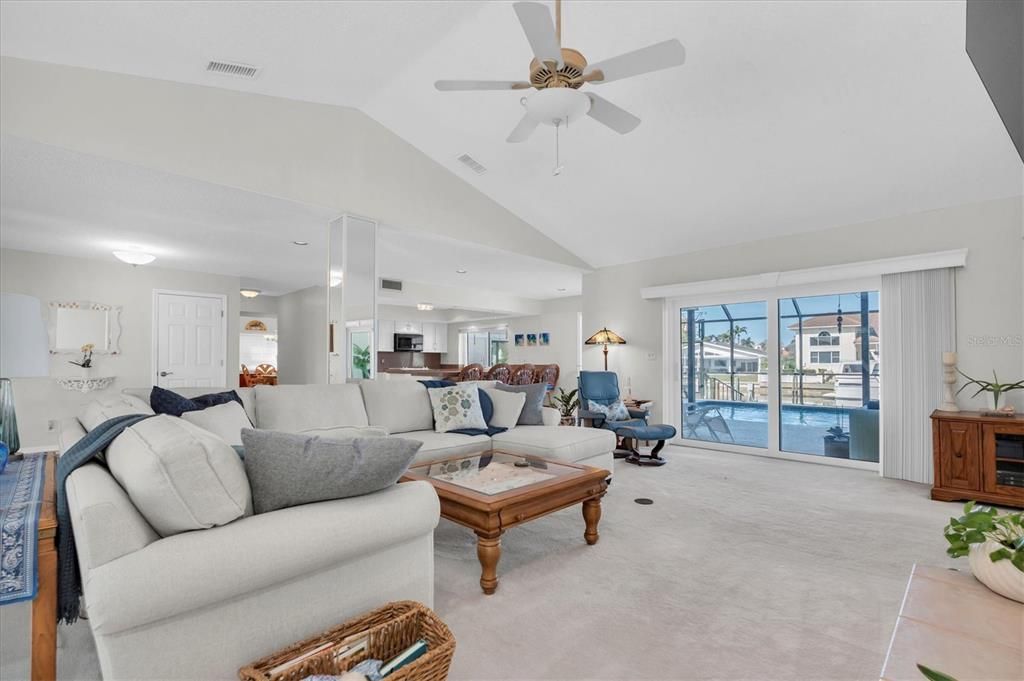 For Sale: $2,200,000 (4 beds, 3 baths, 3741 Square Feet)