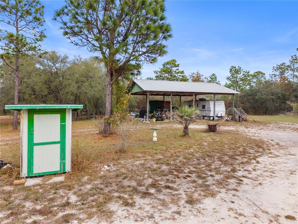 For Sale: $400,000 (4 beds, 2 baths, 2100 Square Feet)