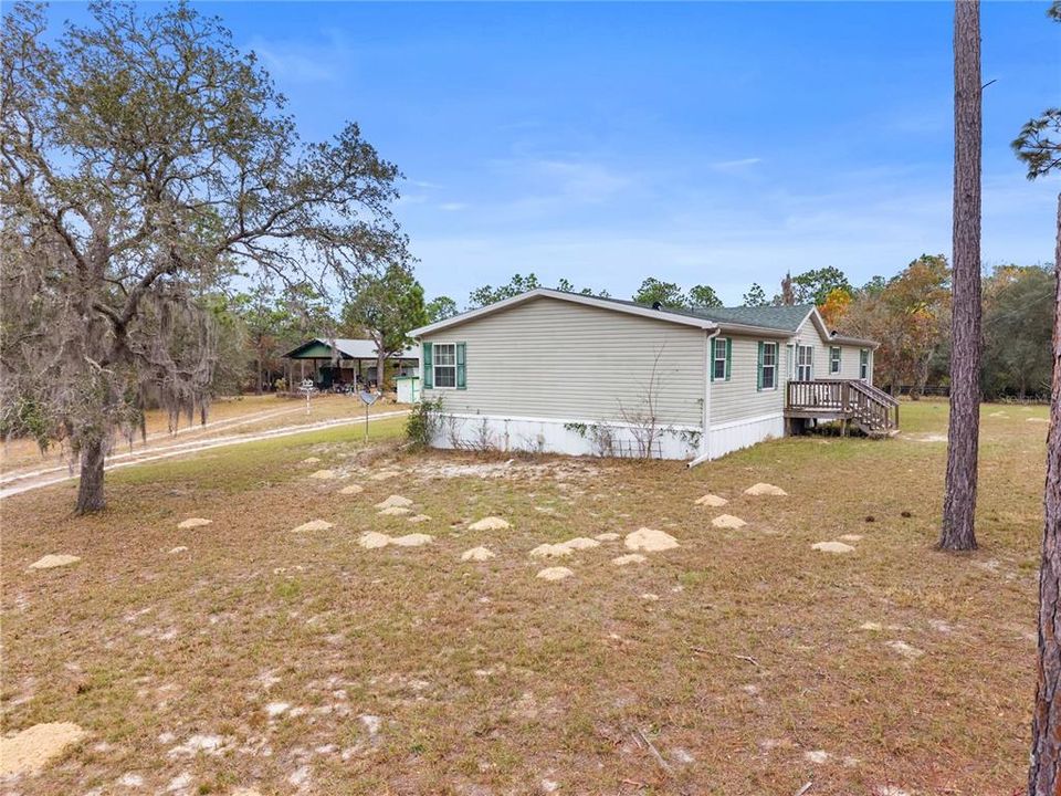 For Sale: $400,000 (4 beds, 2 baths, 2100 Square Feet)