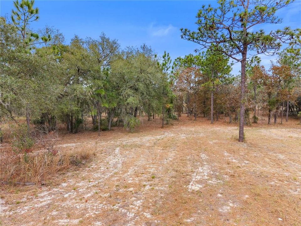 For Sale: $400,000 (4 beds, 2 baths, 2100 Square Feet)