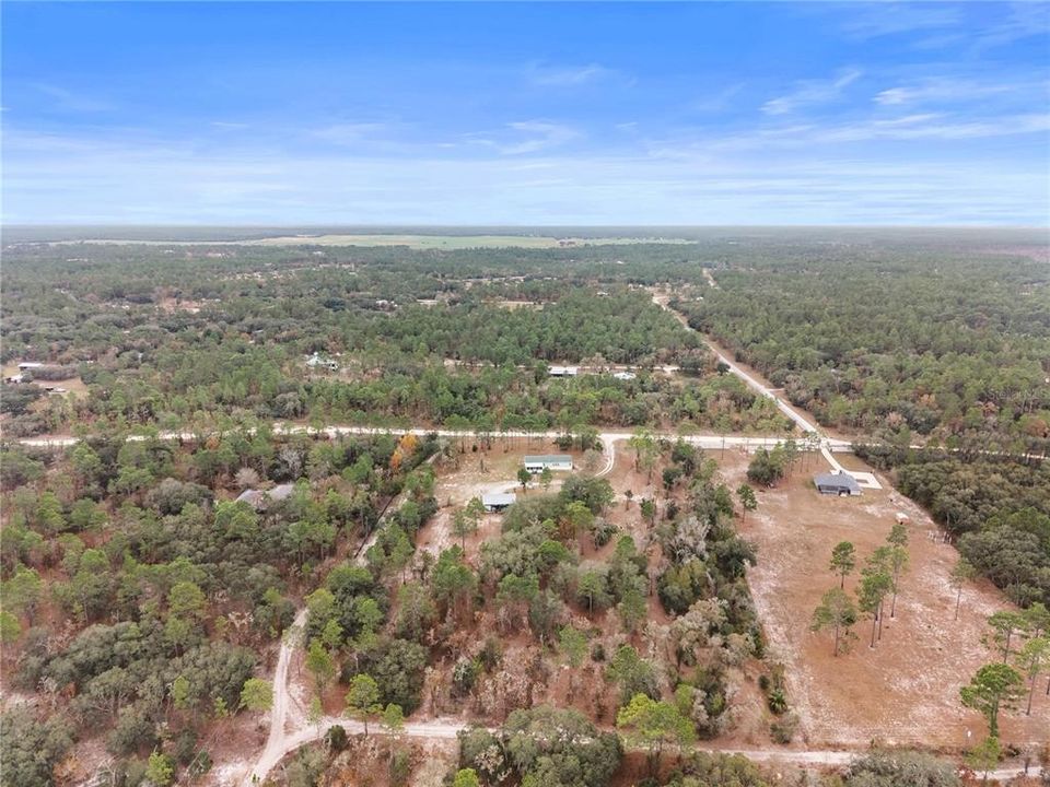 For Sale: $400,000 (4 beds, 2 baths, 2100 Square Feet)