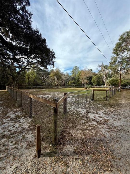 待售: $35,000 (0.46 acres)