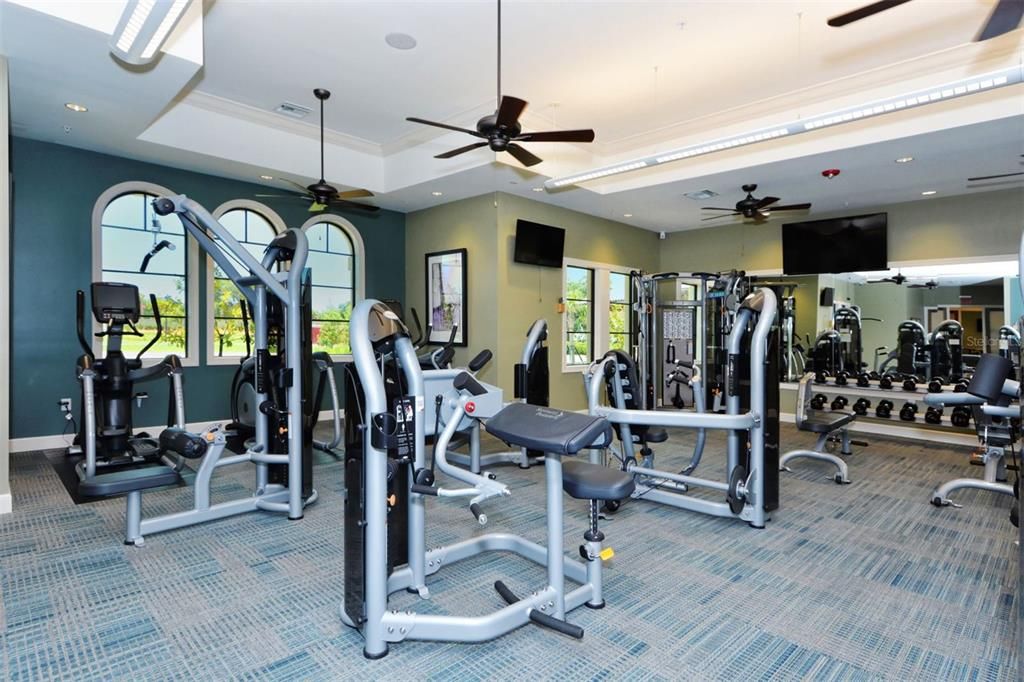 For Sale: $549,900 (2 beds, 2 baths, 1675 Square Feet)