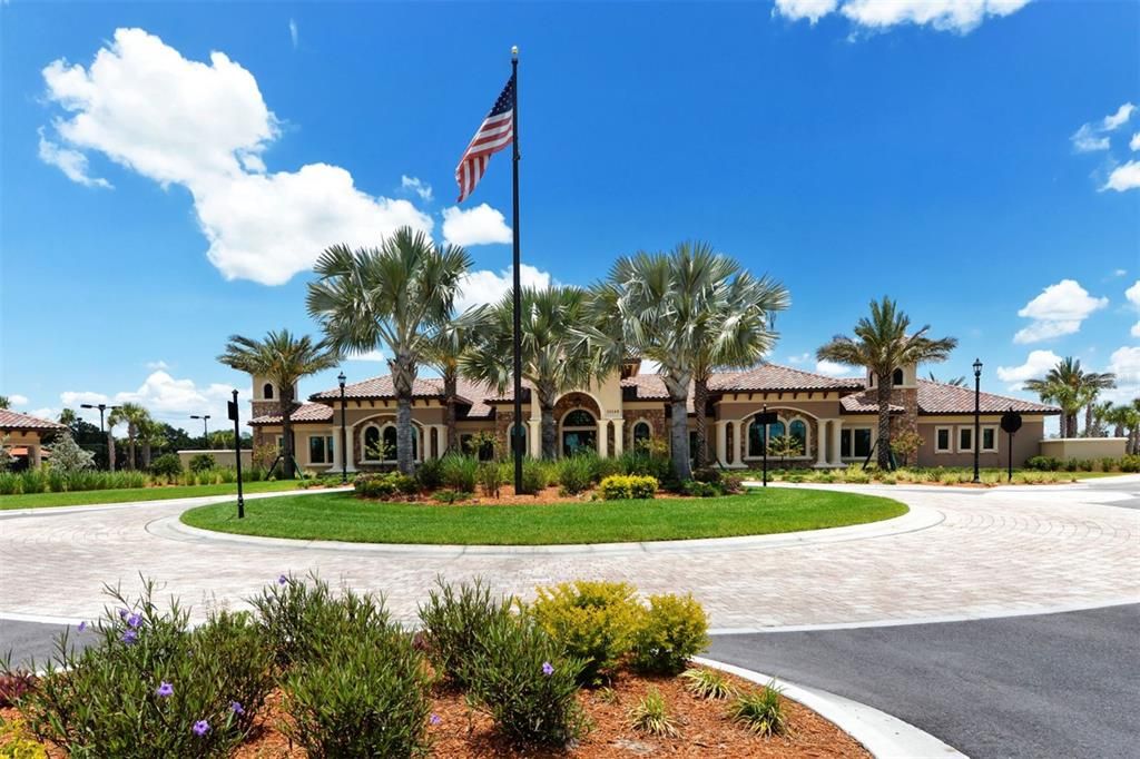 For Sale: $549,900 (2 beds, 2 baths, 1675 Square Feet)