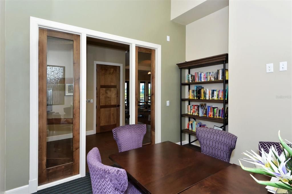 For Sale: $549,900 (2 beds, 2 baths, 1675 Square Feet)