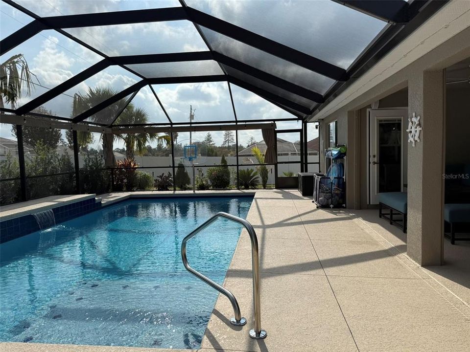 На продажу: $445,000 (4 спален, 2 ванн, 2330 Квадратных фут)