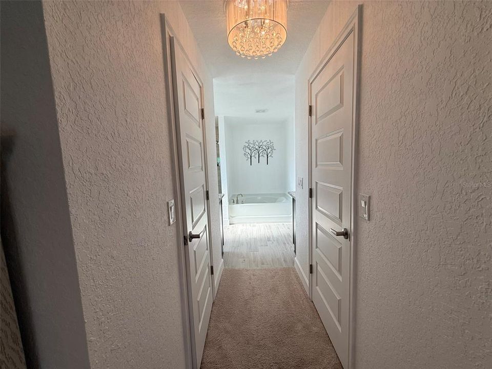 На продажу: $445,000 (4 спален, 2 ванн, 2330 Квадратных фут)