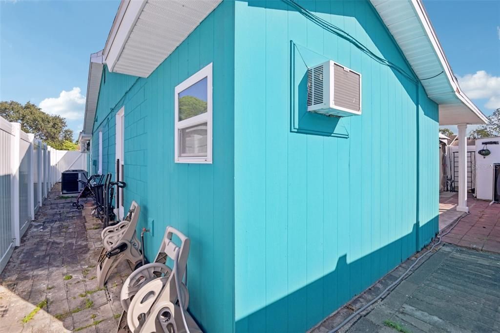 En Venta: $299,000 (2 camas, 1 baños, 900 Pies cuadrados)