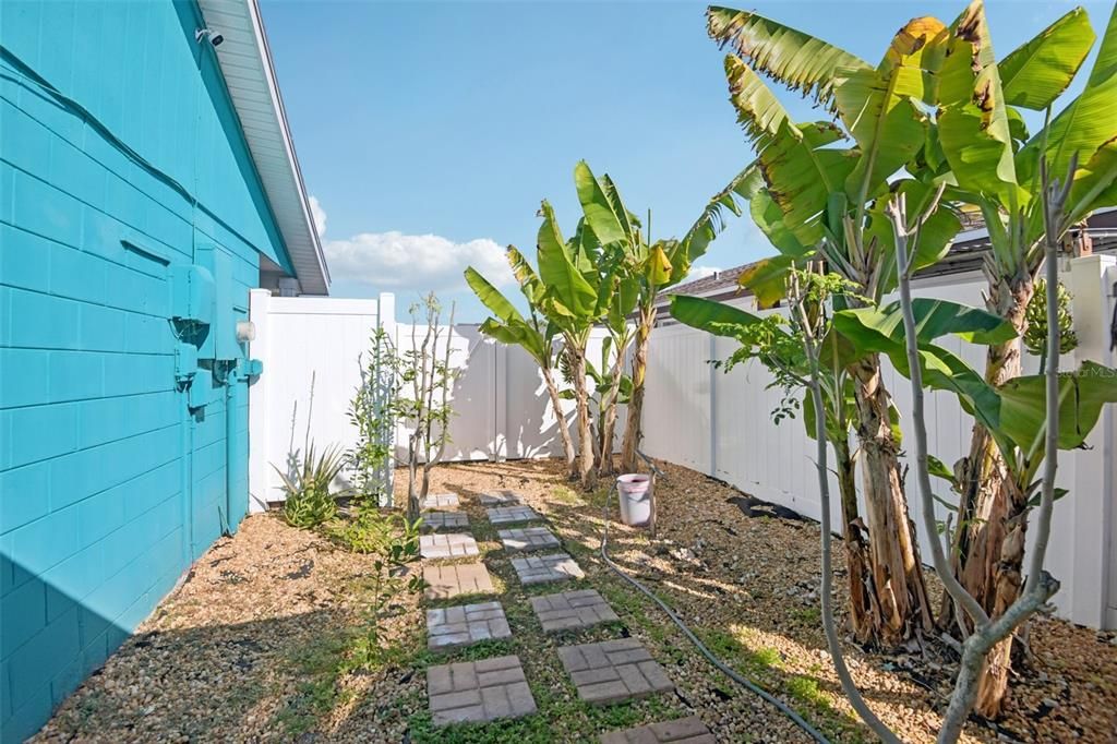 En Venta: $299,000 (2 camas, 1 baños, 900 Pies cuadrados)