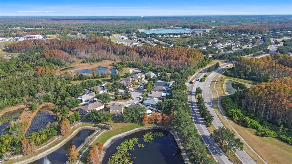 En Venta: $389,900 (4 camas, 2 baños, 1938 Pies cuadrados)