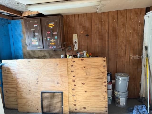 На продажу: $233,000 (2 спален, 1 ванн, 1148 Квадратных фут)