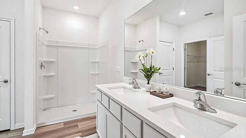 待售: $382,070 (5 贝兹, 3 浴室, 2427 平方英尺)