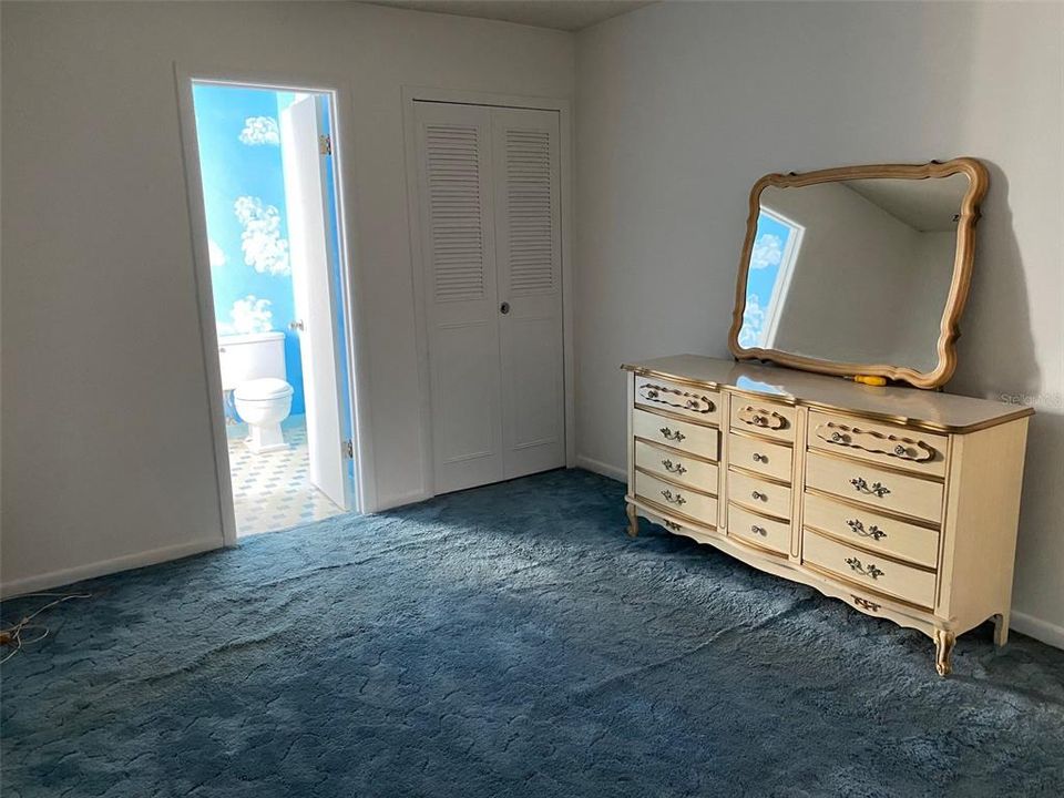 For Sale: $349,000 (4 beds, 2 baths, 1242 Square Feet)