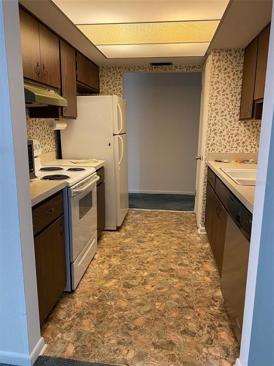 For Sale: $349,000 (4 beds, 2 baths, 1242 Square Feet)