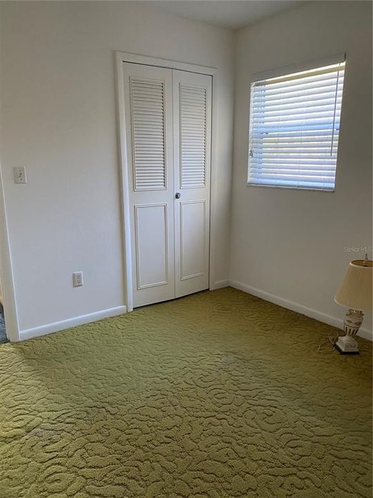 For Sale: $349,000 (4 beds, 2 baths, 1242 Square Feet)