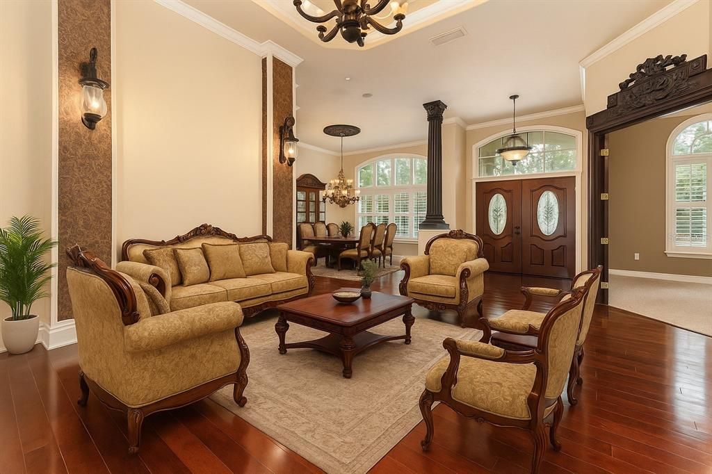 合同活跃: $999,000 (4 贝兹, 4 浴室, 4016 平方英尺)