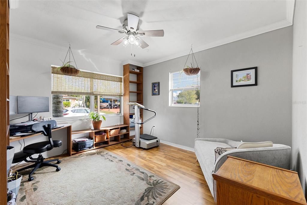 На продажу: $569,000 (3 спален, 2 ванн, 1604 Квадратных фут)