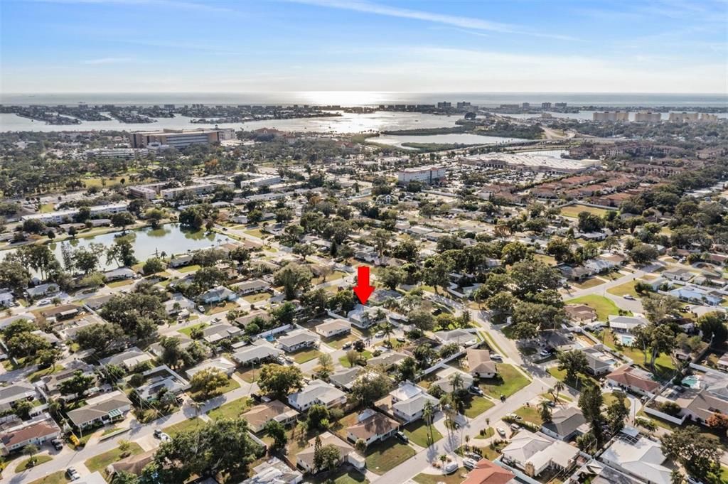 На продажу: $569,000 (3 спален, 2 ванн, 1604 Квадратных фут)