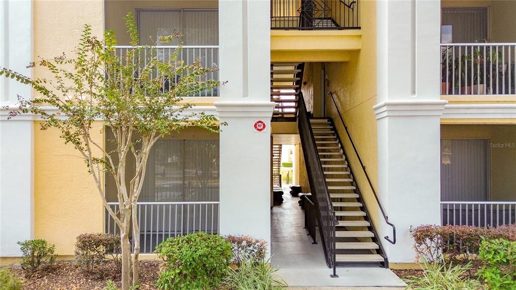 待售: $180,000 (1 贝兹, 1 浴室, 672 平方英尺)