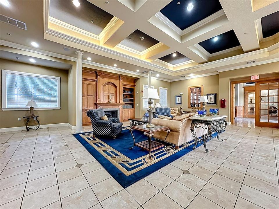 待售: $180,000 (1 贝兹, 1 浴室, 672 平方英尺)