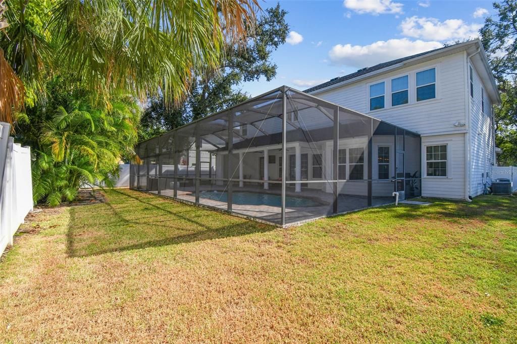 На продажу: $2,250,000 (6 спален, 4 ванн, 4148 Квадратных фут)