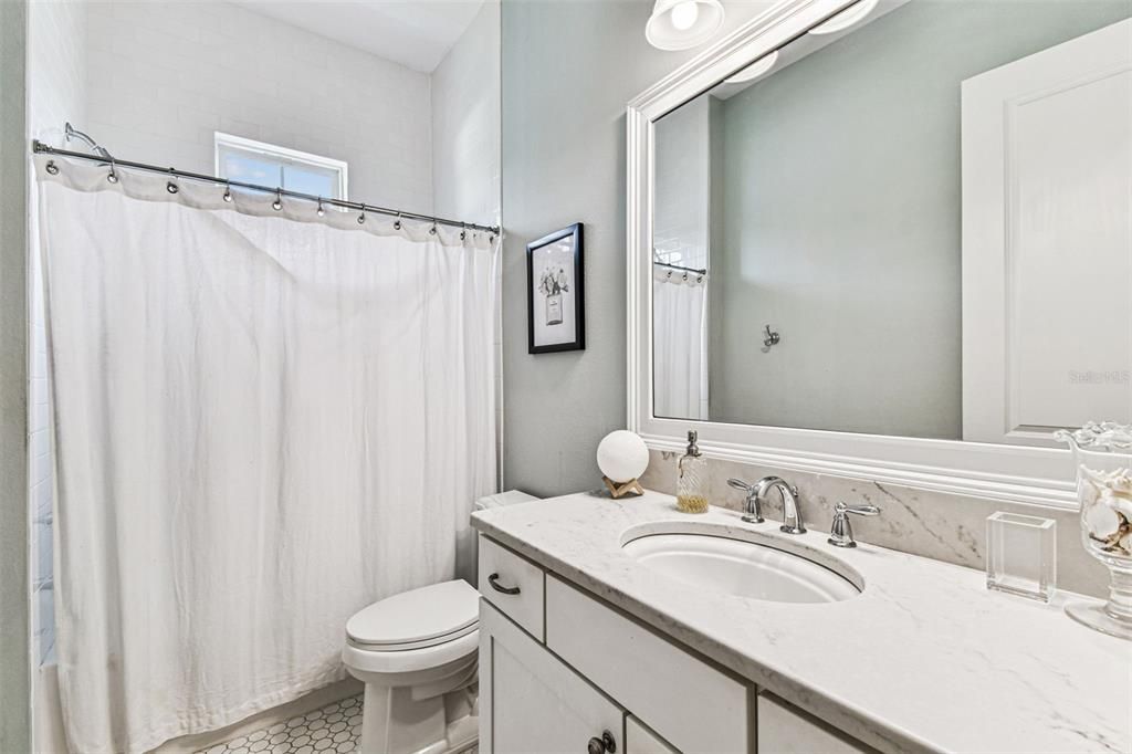 На продажу: $2,250,000 (6 спален, 4 ванн, 4148 Квадратных фут)