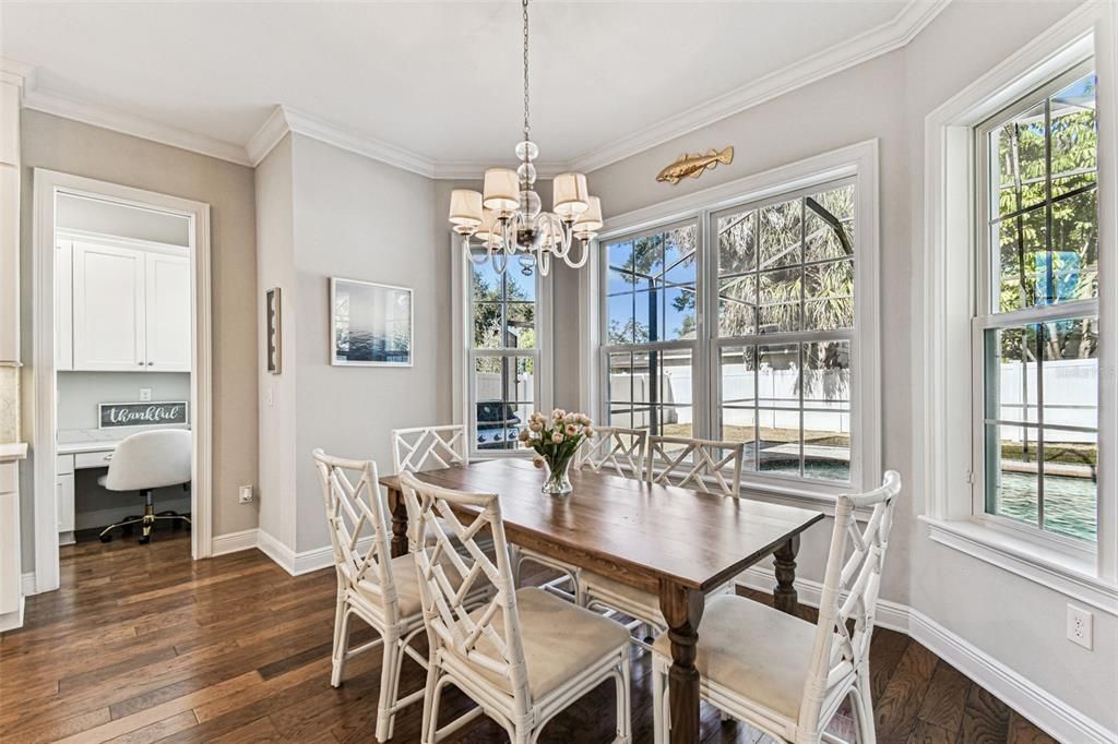 На продажу: $2,250,000 (6 спален, 4 ванн, 4148 Квадратных фут)