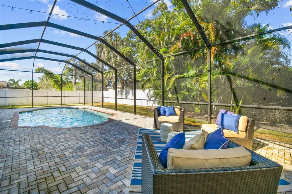 На продажу: $2,250,000 (6 спален, 4 ванн, 4148 Квадратных фут)