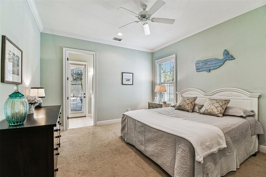 На продажу: $2,250,000 (6 спален, 4 ванн, 4148 Квадратных фут)