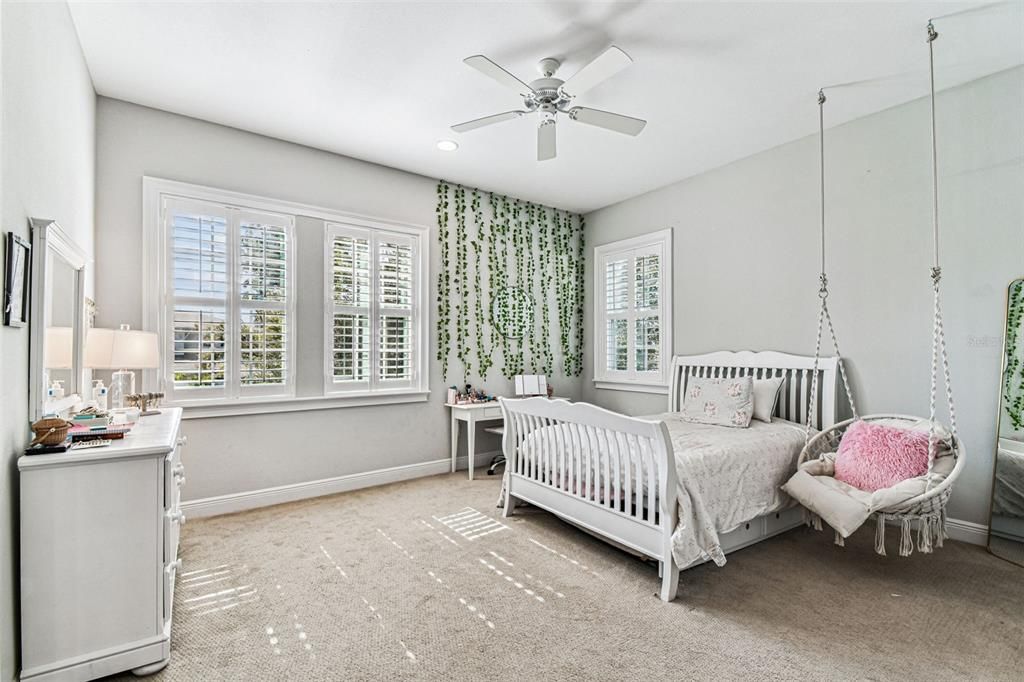 На продажу: $2,250,000 (6 спален, 4 ванн, 4148 Квадратных фут)