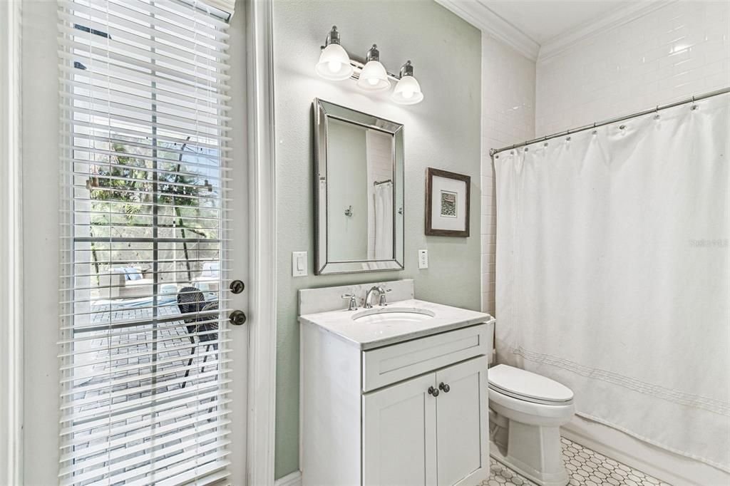 На продажу: $2,250,000 (6 спален, 4 ванн, 4148 Квадратных фут)