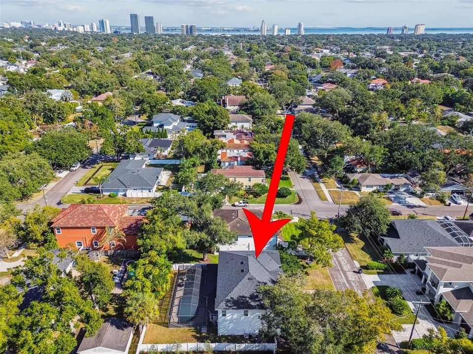 На продажу: $2,250,000 (6 спален, 4 ванн, 4148 Квадратных фут)