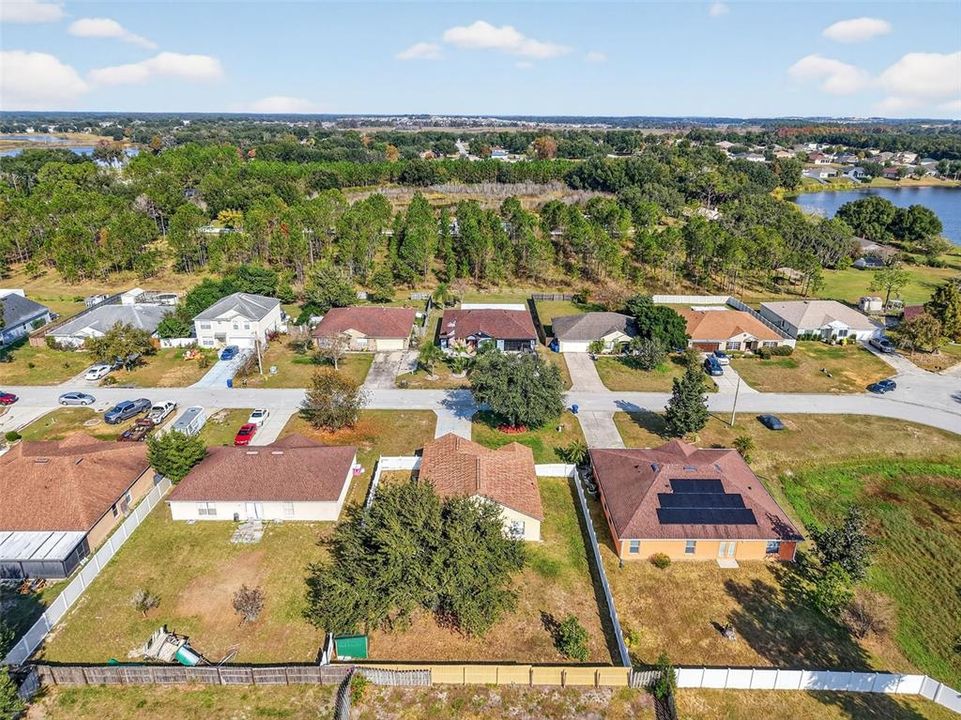 For Sale: $298,500 (3 beds, 2 baths, 1395 Square Feet)