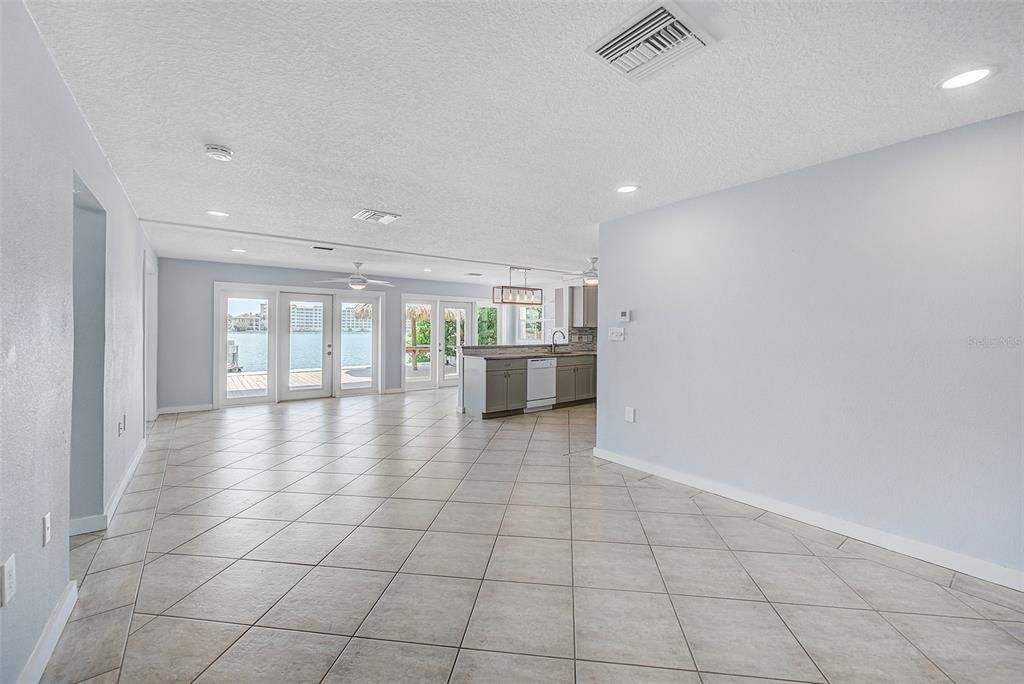 For Rent: $4,350 (3 beds, 2 baths, 1680 Square Feet)